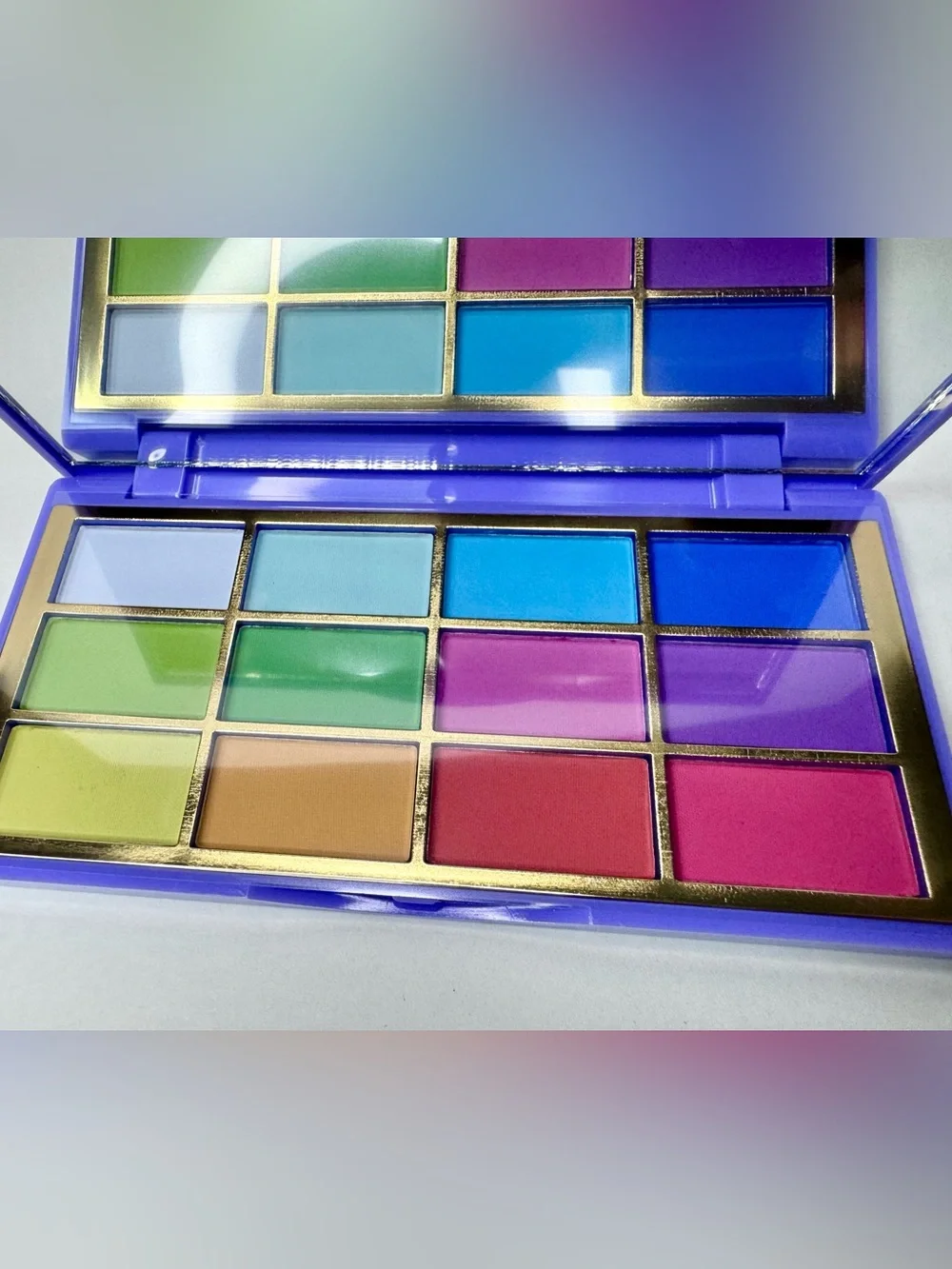 Appeal Dream 12 Shade Multicolor Eyeshadow Palette - NEW